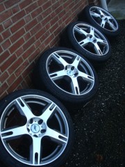 18 Inch AEZ velgen en banden steek 5x112