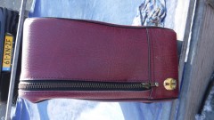 Roodleren reiskoffertje