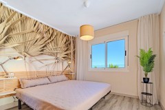 Uw eigen Bungalow in ORIHUELA COSTA aan Roze Meer met eigen parking
