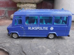 Siku 1921 nl rijkspolitie bus V