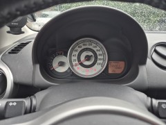 Mazda 2  1 3  55KW  5drs   Airco - Stoelverwarming