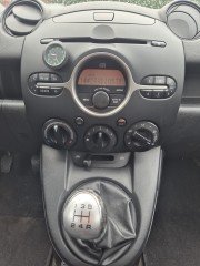 Mazda 2  1 3  55KW  5drs   Airco - Stoelverwarming