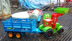 Speelgoed traktor met aanhangers