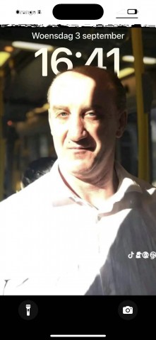 sexy vrouwelijke shemele wil je relatie met mij  