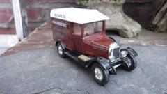 Matchbox Y19 moris cowley
