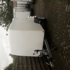 gesloten aanhangwagen roca