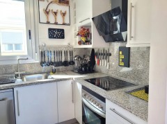 Uw eigen Penthouse met zicht op zwembad in DENIA met parking en