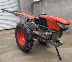 KUBOTA ZT155