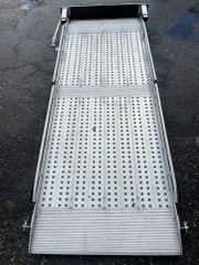 Oprijplaat van het merk Altec  Hoogte 125 cm