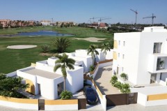 Uw eigen nieuwe Penthouse in LOS ALCAZARES met 2 parkings en