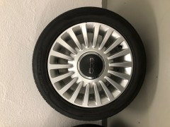 Zomerbanden op alu velgen voor Fiat 500