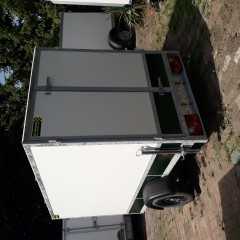 gesloten aanhangwagen roca