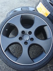 18 Inch GTI Black Velgen en Banden Steek 5x112