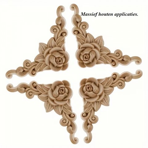 4 houtgesneden hoekapplicaties