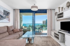 Uw eigen Appartement aan zee in ORIHUELA COSTA met parking en