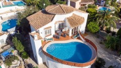 Uw eigen gerenoveerde Villa in MONTE PEGO met parking en