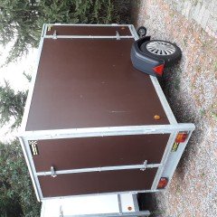 gesloten aanhangwagen roca