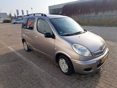Toyota Yaris Verso 1 3 VVTI