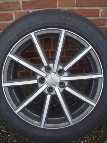19 Originele Audi 10 spaak Audi Q3  Q5 en Audi A8 R8 5x112