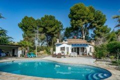 Uw eigen Villa op landgoed in MORAIRA met parking en