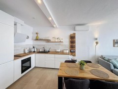 Uw eigen Appartement met super zeezicht en ruim terras in MORAIRA en