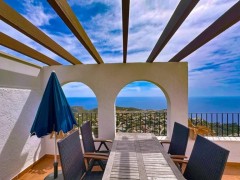 Uw eigen Appartement met super zeezicht en ruim terras in MORAIRA en
