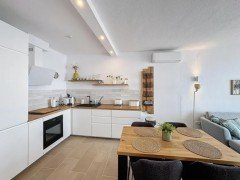 Uw eigen Appartement met super zeezicht en ruim terras in MORAIRA en