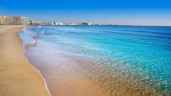 Uw eigen nieuwe Appartement aan zee in SANTA POLA met
