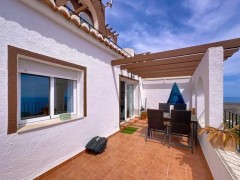 Uw eigen Appartement aan zee in MORAIRA met veel