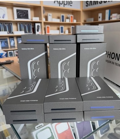 Samsung S26 Ultra  Samsung S25 Ultra  Google Pixel 10 Pro XL  Samsung 