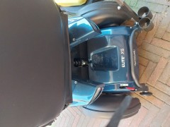 Tekoop scootmobiel merk sterling