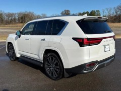 2023 Lexus LX600 4WD Gcc Full Options 16 200KM