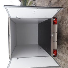 gesloten aanhangwagen roca