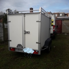 gesloten aanhangwagen roca