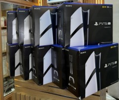 Sony PlayStation PS5 Pro en Sony PS5 Slim en Nintendo Switch 2 console