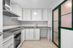 Uw eigen nieuwe Appartement aan zwembad in FINESTRAT met ook