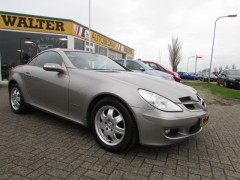 MERCEDES-BENZ SLK klasse 200 K en top mooi