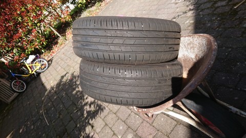 2 auto banden Hankook 225 60R16 uit 2024 DOT 15M9W 1F H1  0424 