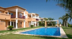 Uw Penthouse bij zwembad in de bossen van DENIA met