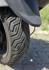 Motorscooter Kymco Agility 300i ABS 2022 NAVIGATIE