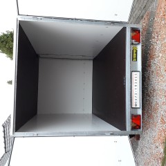 gesloten aanhangwagen roca
