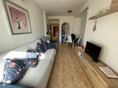 Uw eigen Appartement bij zwembaden in TORREVIEJA met meer