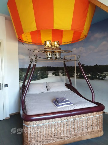LAST MINUTE   Kids vakantiehuis met omheinde tuin en ballonmand Braban