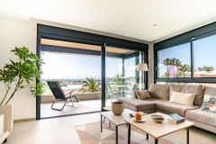 Uw eigen nieuwe luxe Appartement aan zee in LO PAGAN met