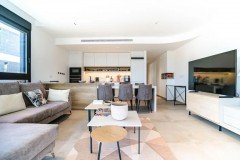 Uw eigen nieuwe luxe Appartement aan zee in LO PAGAN met