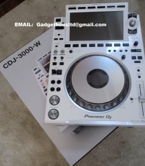 Pioneer DJM-A9 DJ Mixer en Pioneer CDJ-3000 Multi-Player