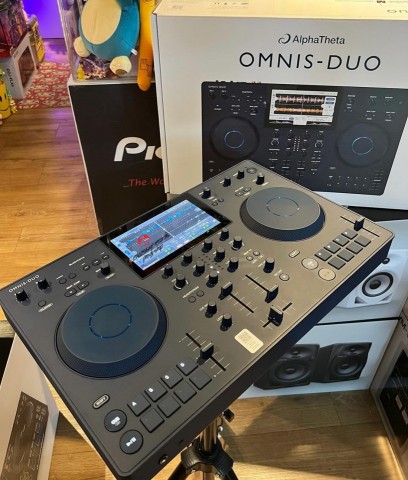 AlphaTheta OMNIS-DUO en AlphaTheta XDJ-AZ en AlphaTheta DDJ-GRV6