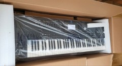 Yamaha Genos2 en Yamaha Genos en Yamaha Tyros5 en Yamaha MODX8 Plus
