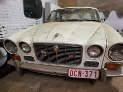 Stijlvolle witte Jaguar XJ6 2 8 van 1970  Familie eigendom sinds 1970 