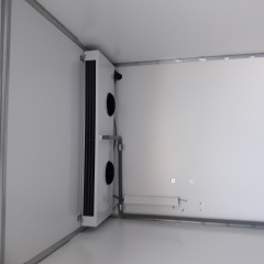 gesloten aanhangwagen frigo